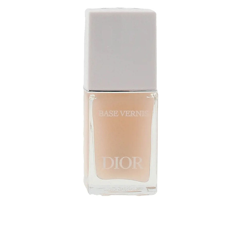 Capa base de barniz Dior