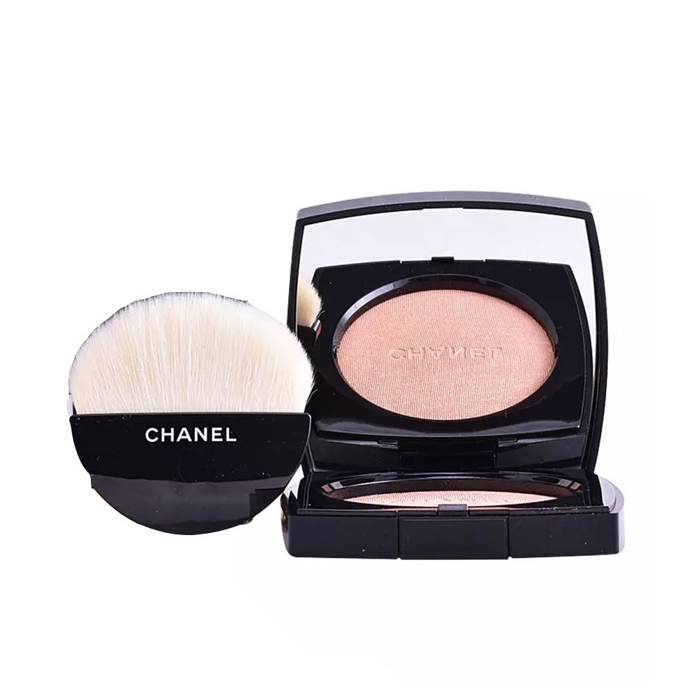 Chanel Poudre Lumière Illuminating Powder Color 20 Warm Gold